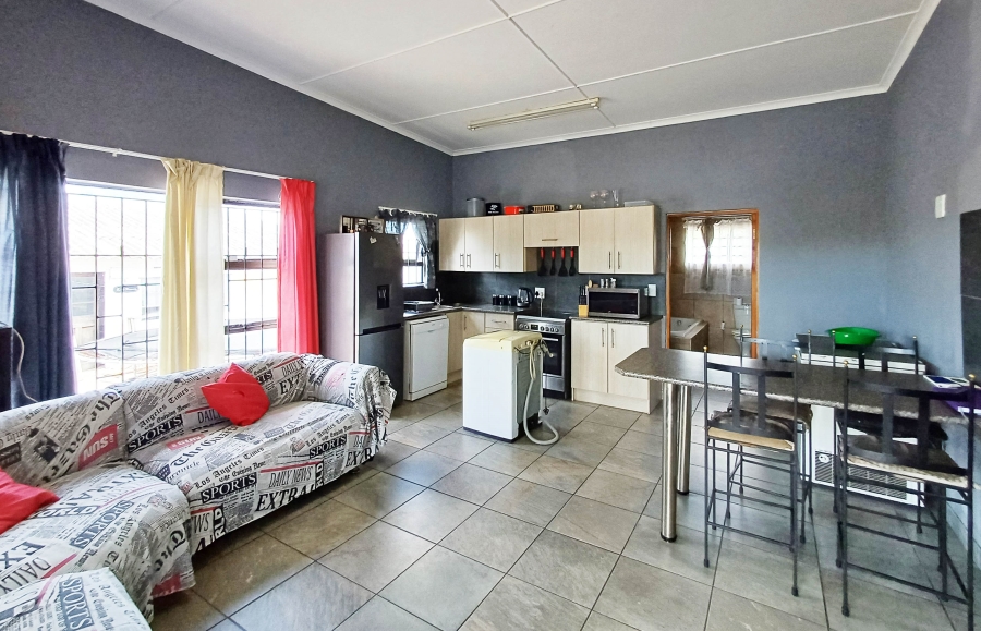 10 Bedroom Property for Sale in Kleinmond Western Cape